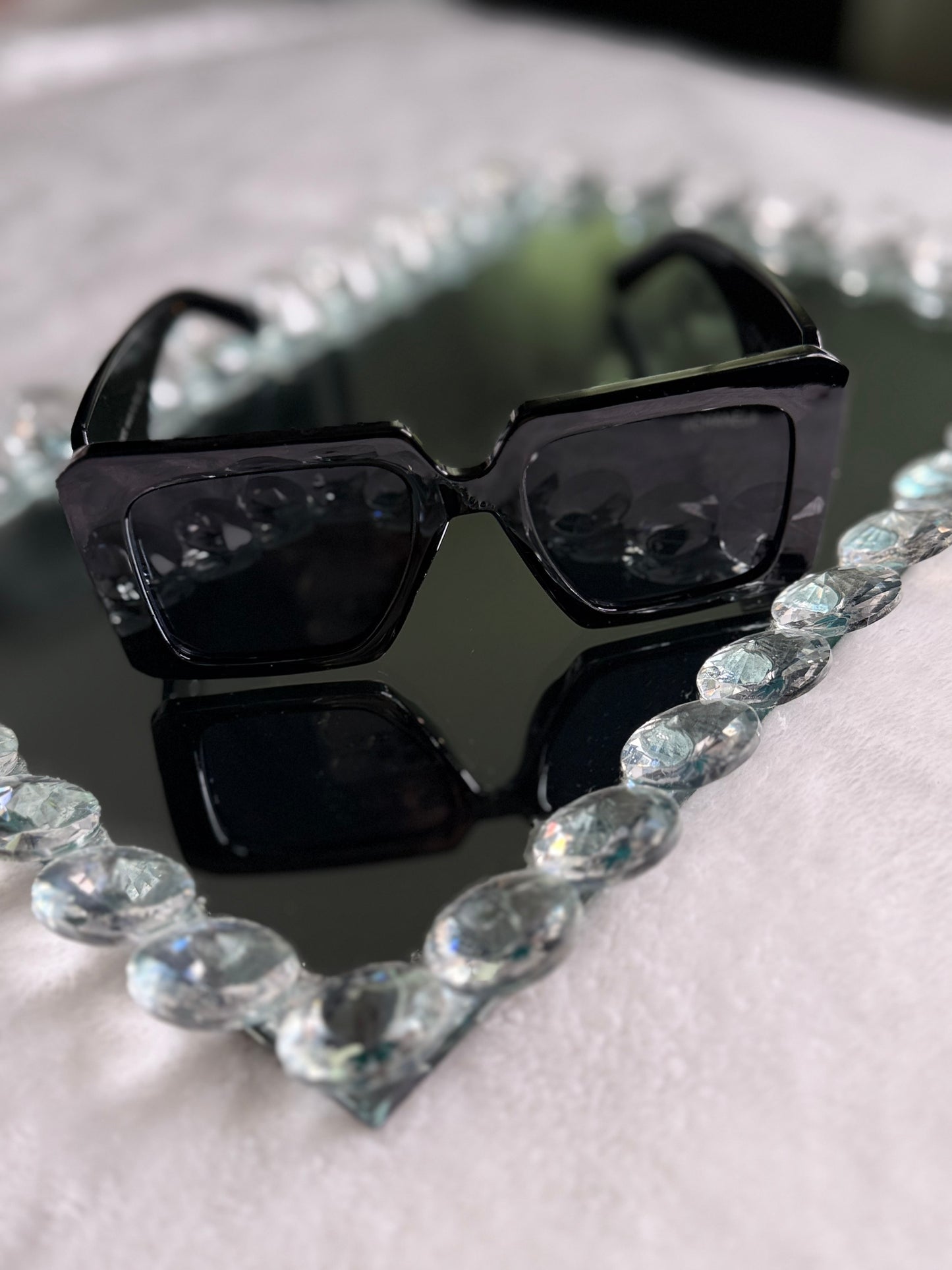 CHANTAL GLASSES